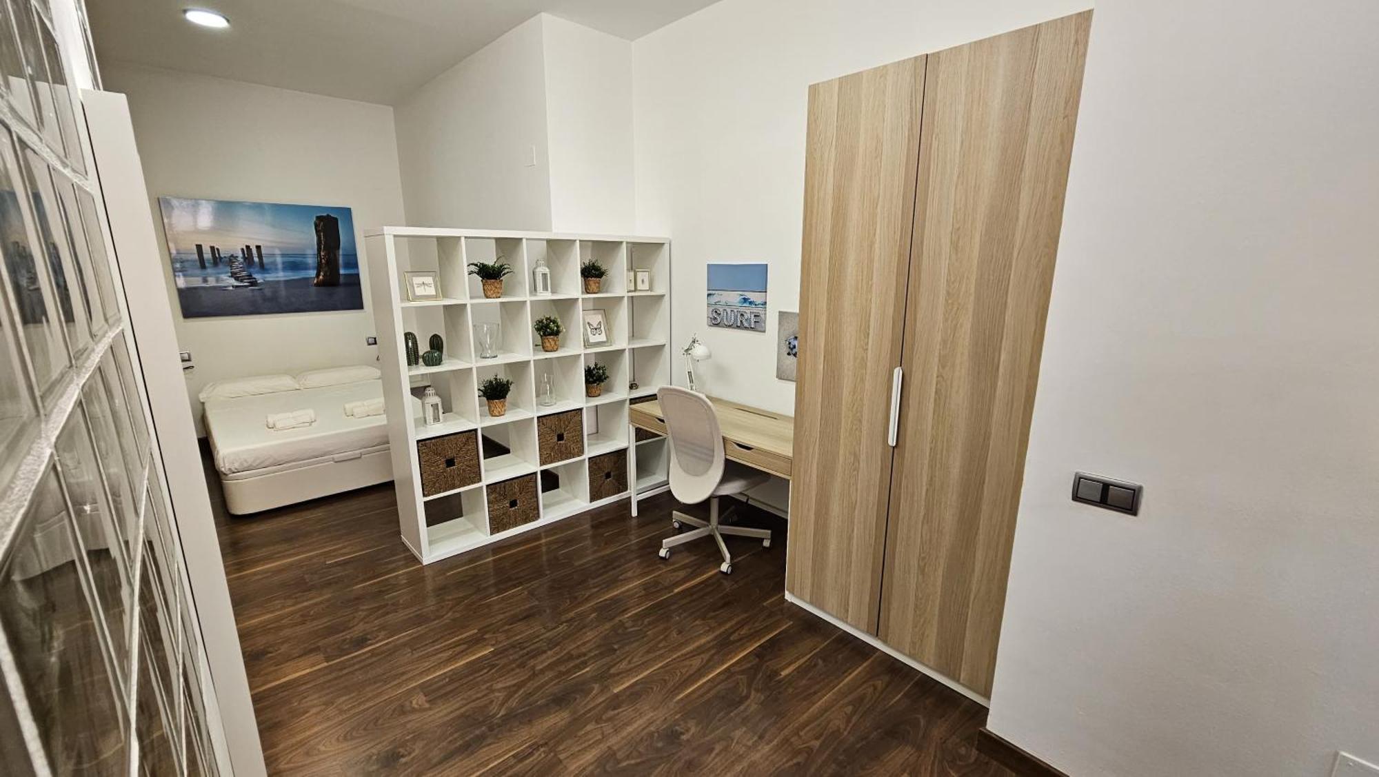 Brand New Apart Mlg City Center! Malaga Bagian luar foto